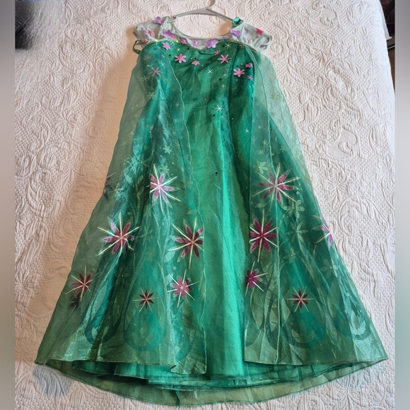 Disney Other - Disney Store Frozen Fever Elsa size 9/10 green tulle top and under dress, VGUC